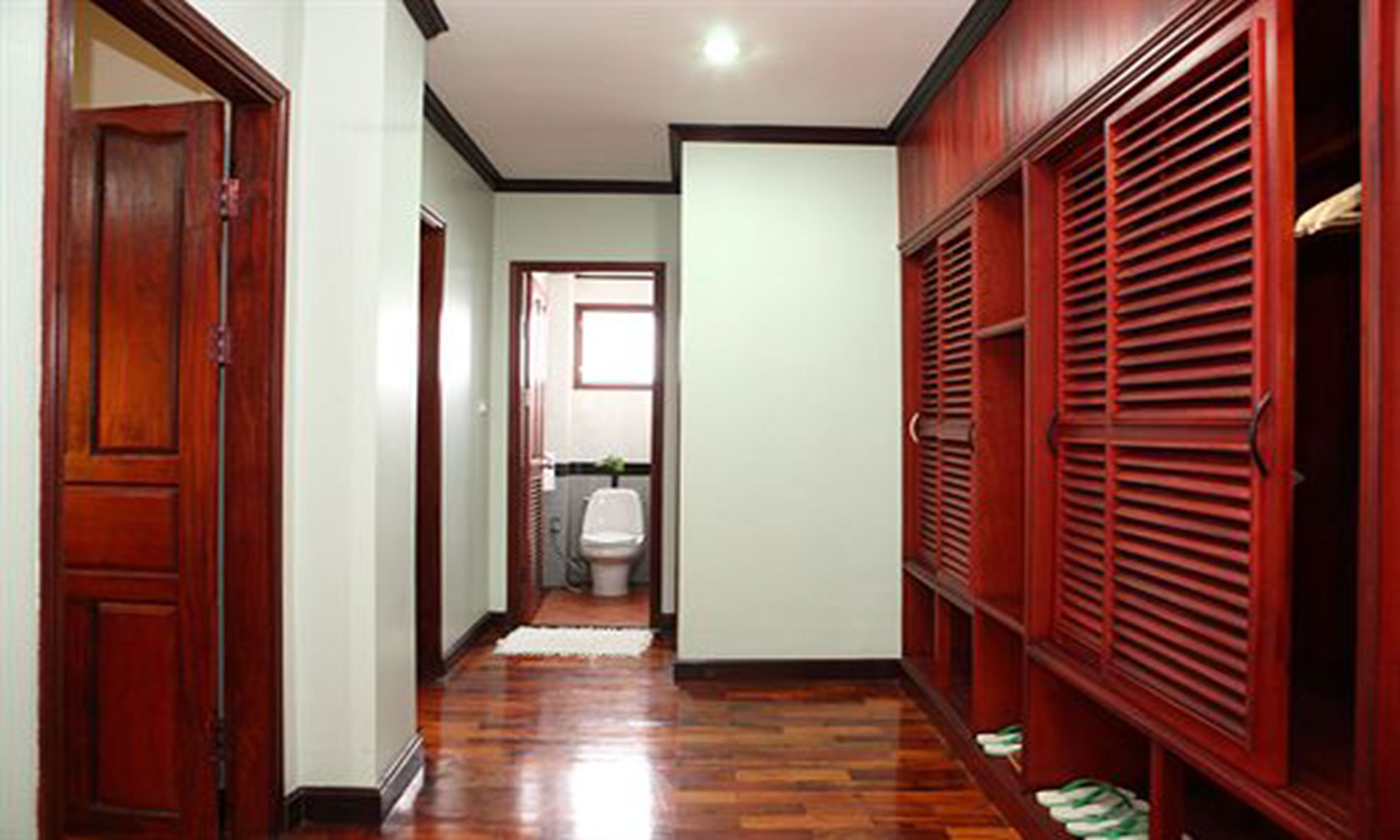 deluxe double room | minibar, in-room safe, rollaway beds, free wifi