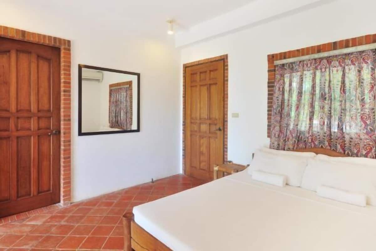 In-room safe, individually furnished, laptop workspace, rollaway beds