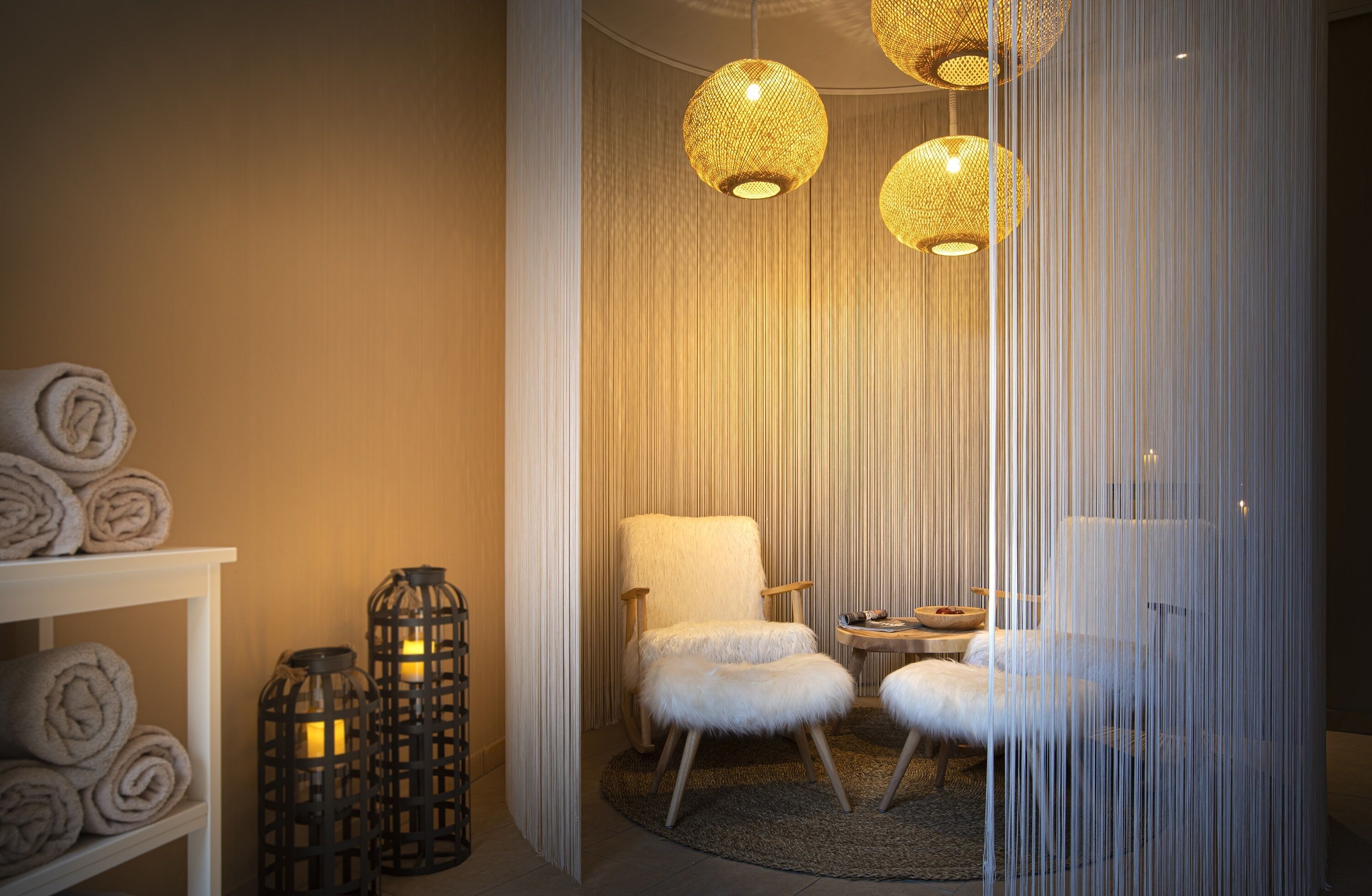 sauna, steam room, turkish bath/hammam, body treatments, aromatherapy