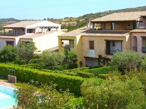 Luxury Apartment, 2 Bedrooms, Pool Access