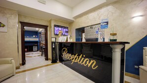 Reception - Hotel New Sayonara (Naples)