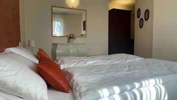 Desk, rollaway beds, free WiFi, bed sheets
