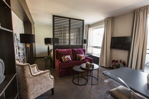 1 soverom, sengetøy av topp kvalitet og skrivebord