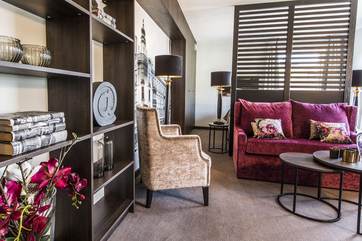 Superior-Apartment | 1 Schlafzimmer, hochwertige Bettwaren, Schreibtisch