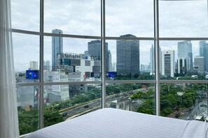 In-room safe, desk, iron/ironing board, free WiFi - Smart Hotel Thamrin Jakarta (Jakarta)