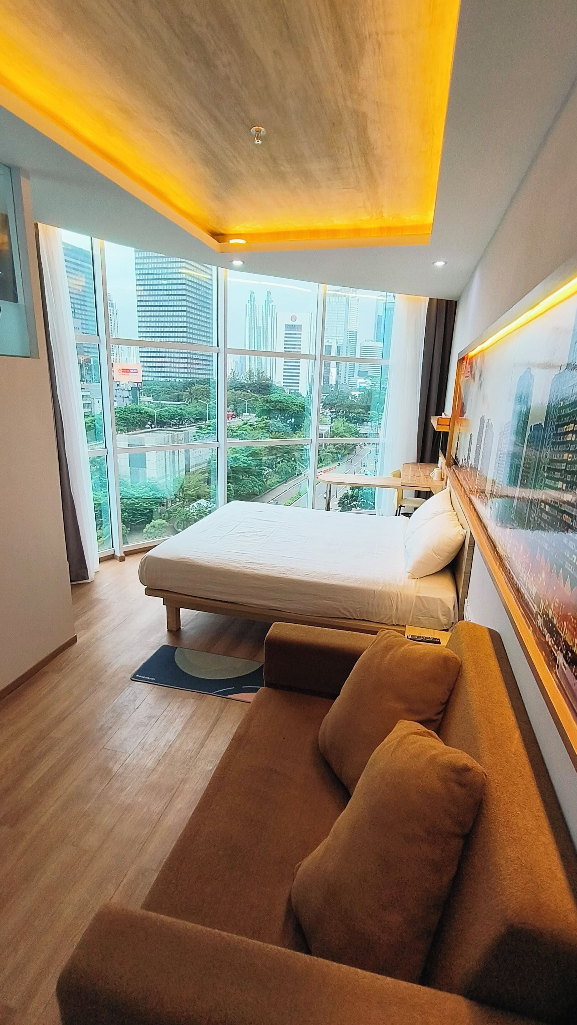 EXPLORER SUITE | In-room safe, desk, iron/ironing board, free WiFi