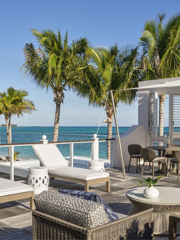 OceanSide 6 Bedroom Villa | Balcony