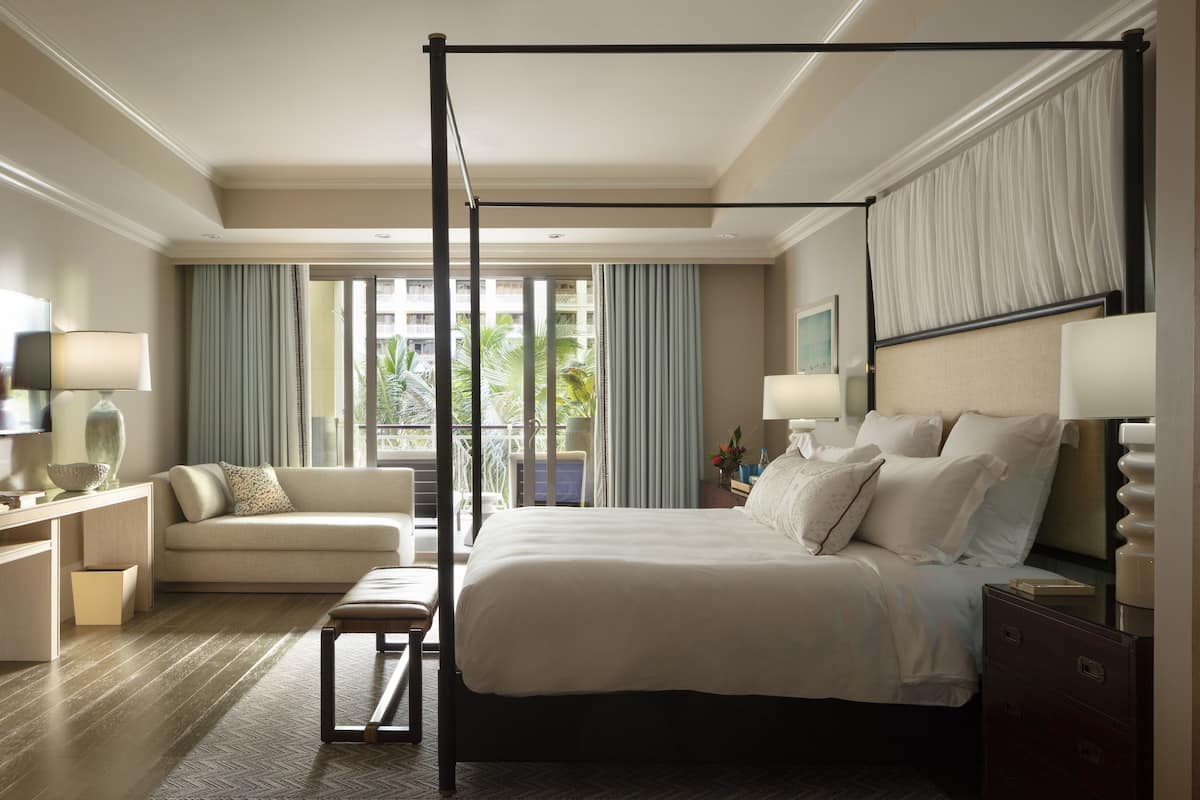 Premium bedding, minibar, in-room safe, desk