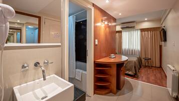Family Room, 2 Bedrooms, Sea Facing