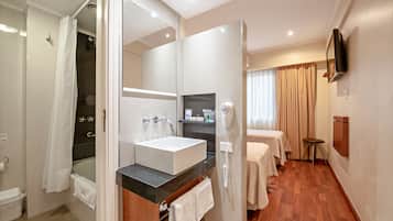 Minibar, in-room safe, blackout drapes, free cribs/infant beds