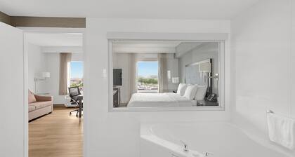 Hampton Inn & Suites by Hilton Toronto Markham