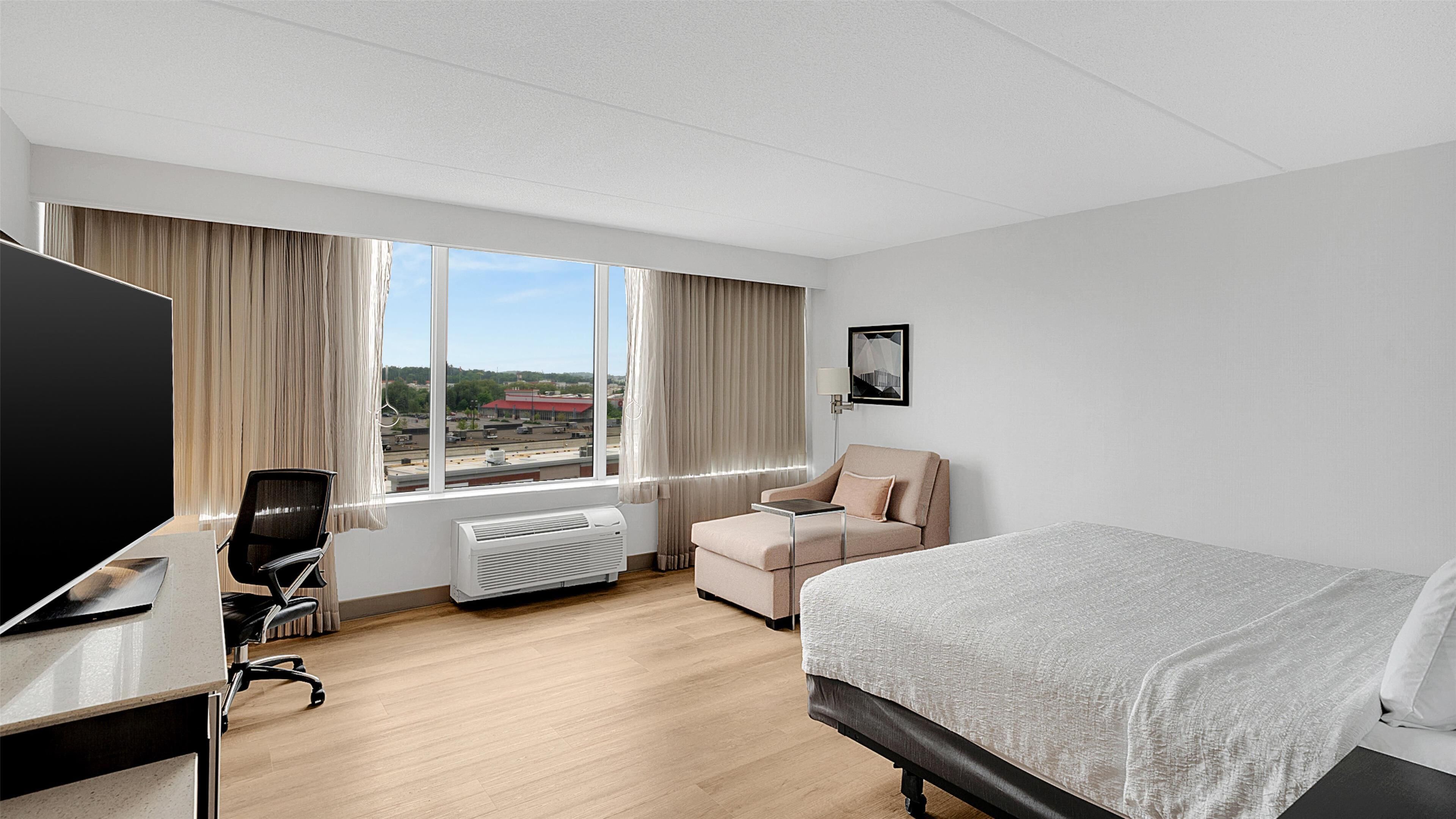 客房内保险箱、熨斗/熨衣板、免费婴儿床、折叠床/加床（额外收费）