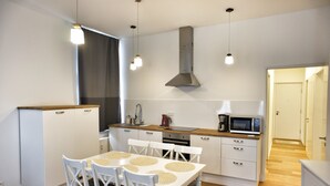 Apartment, 2 Bedrooms | Private kitchen | Fridge, microwave, stovetop, toaster - Laeken Residence (Brussels)