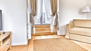 Basic Penthouse | Living area | LCD TV - Laeken Residence (Brussels)