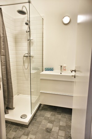 Estudio | Baño | Secadora de cabello 