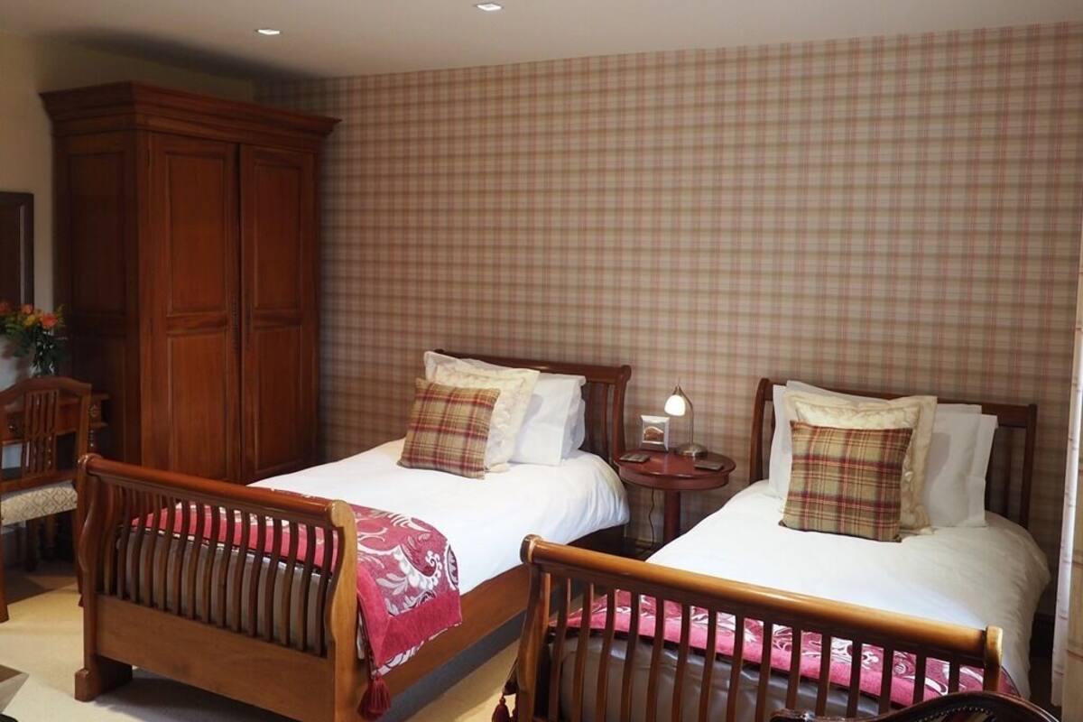 Chambre Standard avec lits jumeaux, salle de bains attenante