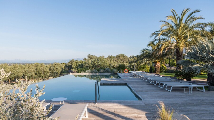 马斯青金石酒店