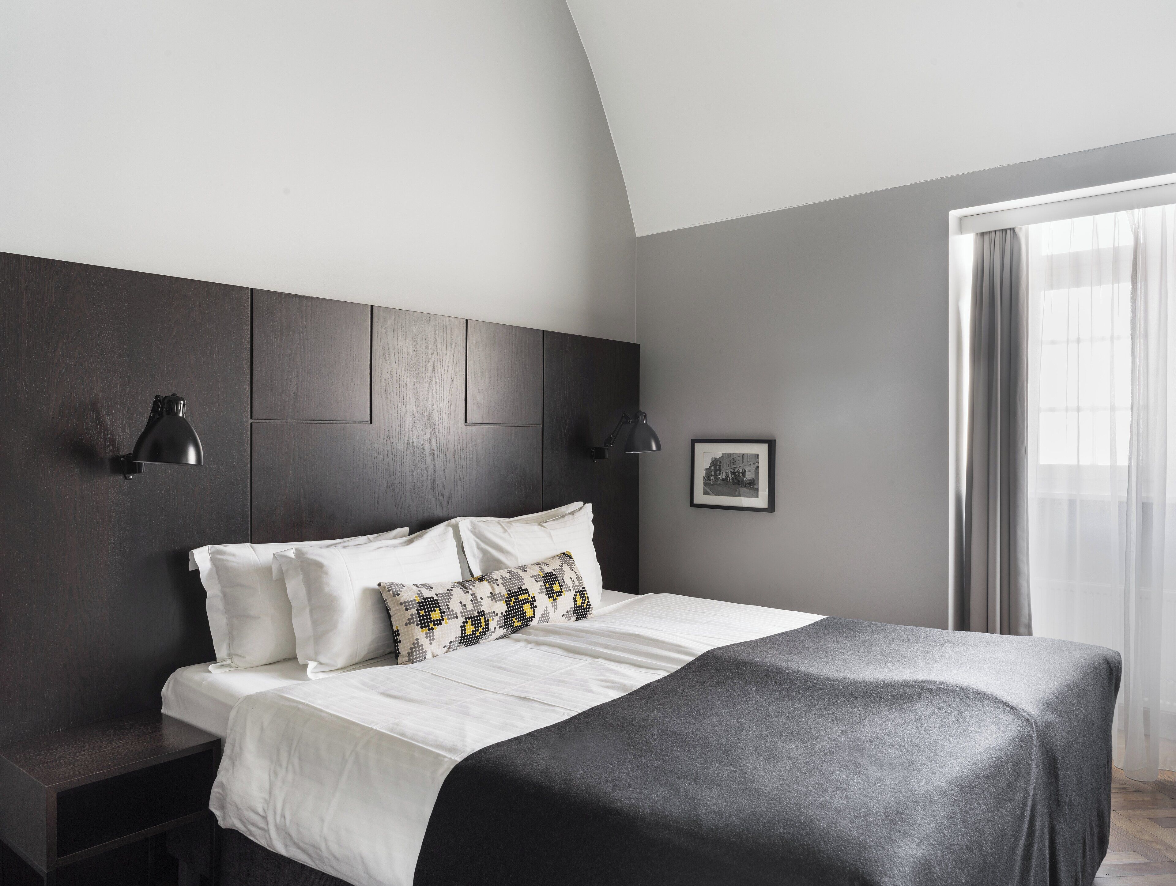 Literie de qualité supérieure, surmatelas, minibar