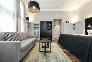 Literie de qualité supérieure, surmatelas, minibar