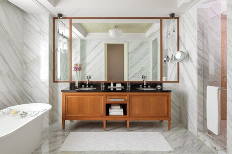 Four Seasons Resort Dubai at Jumeirah Beach - Image 127