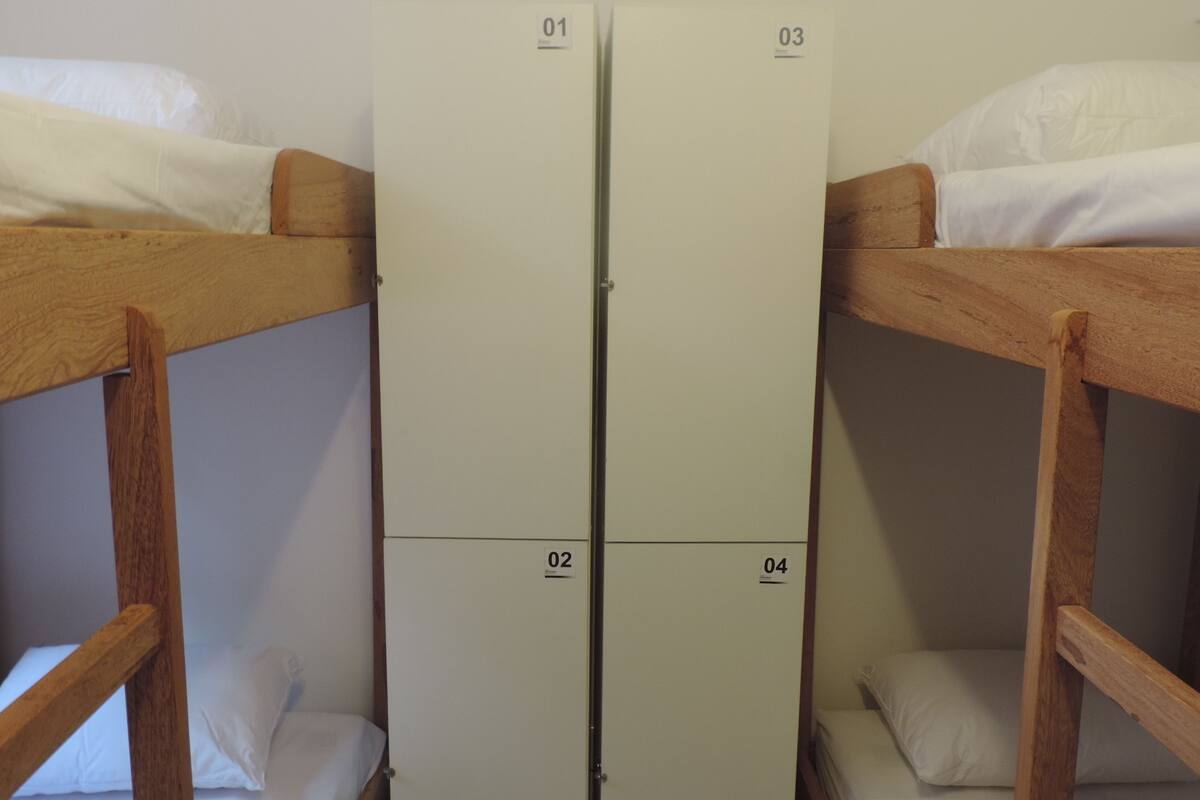 Cama em Dormitorio Misto com 6 Camas - CHAMONIX