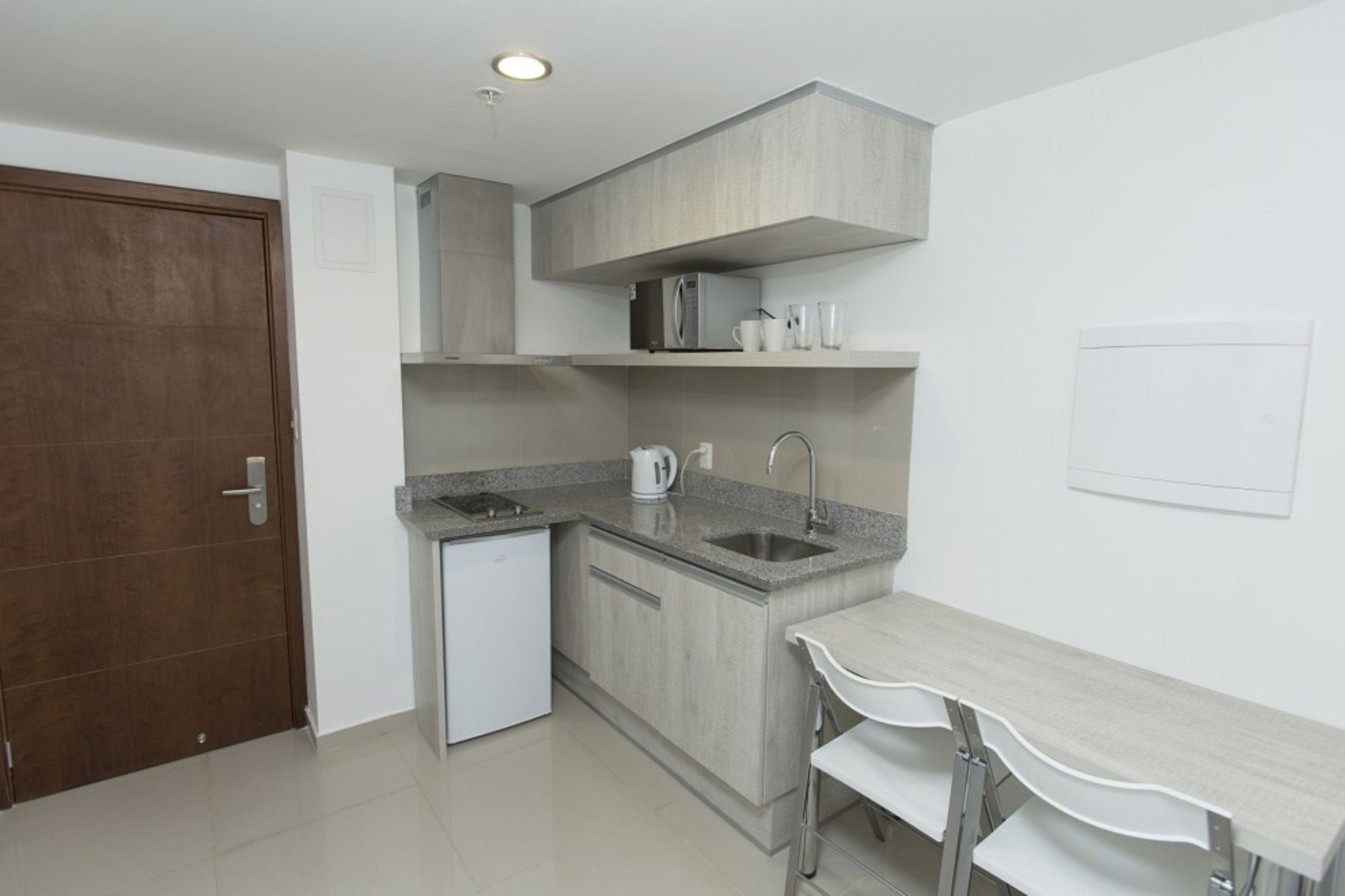 standard apartment | private kitchen | fridge, microwave, oven, stovetop
