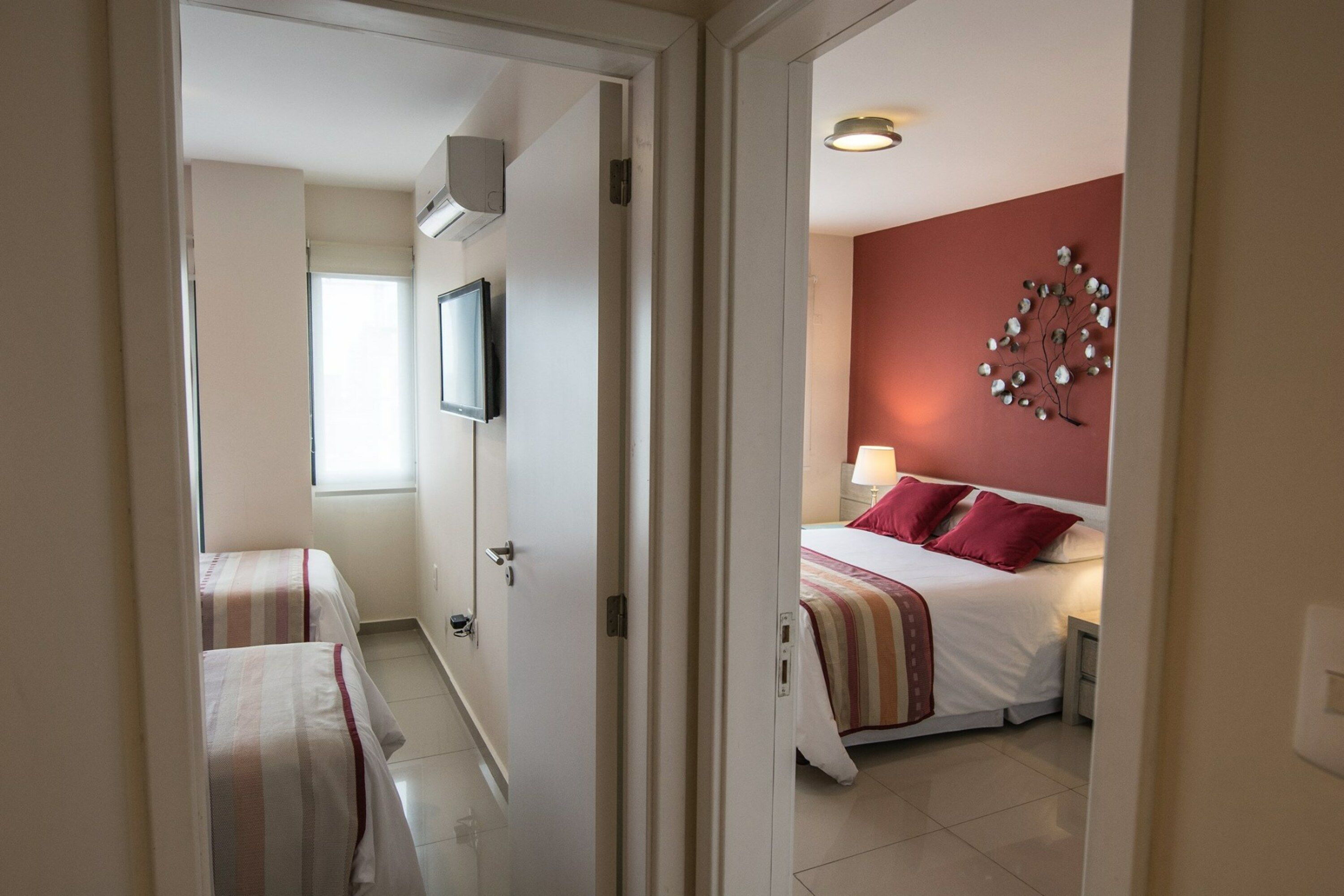 deluxe apartment | desk, soundproofing, iron/ironing board, free wifi