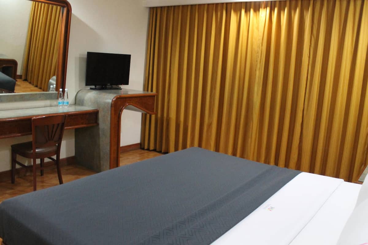 Caja de seguridad en la habitación, escritorio y wifi gratis