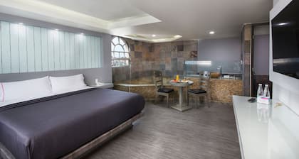 Hotel MX congreso - In Mexico City (Venustiano Carranza)