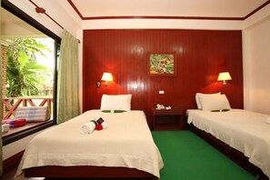 ห้องสแตนดาร์ด, เตียงเดี่ยว 2 เตียง, ระเบียง | มินิบาร์, ตู้นิรภัยในห้องพัก, เตียงเสริม/เปล, Wi-Fi ฟรี