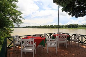 รวมอาหารเช้าแบบบุฟเฟ่ต์ ทุกวัน