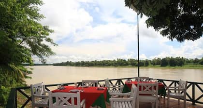 Vansana NamNgum Hotel