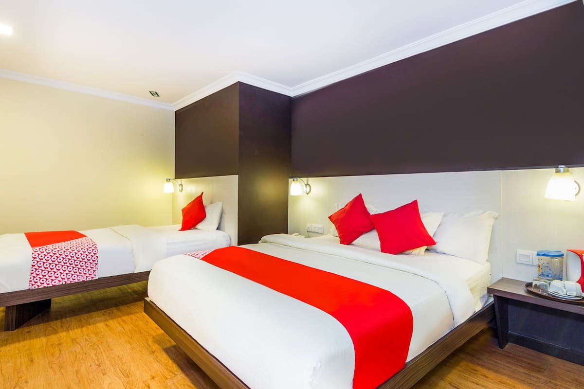Superior Suite | Free WiFi, bed sheets