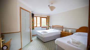 Quarto triplo standard, suíte | Parte interna