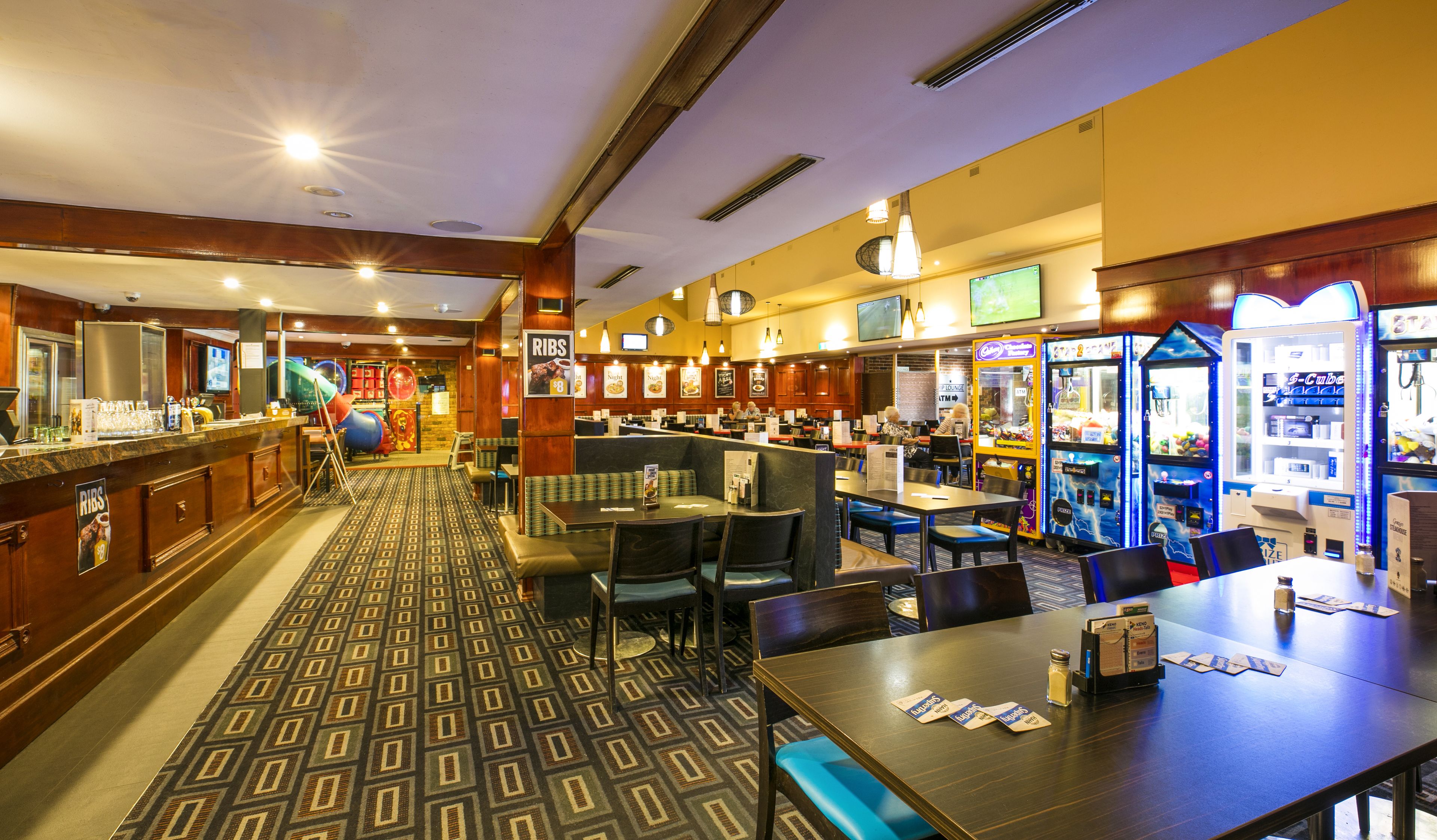 Foto - Nightcap at Blue Cattle Dog Hotel