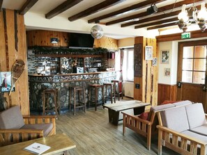 Bar (en la propiedad)