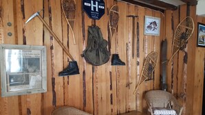 Bar (on property) - Hotel Nostalgie (Les Deux Alpes)