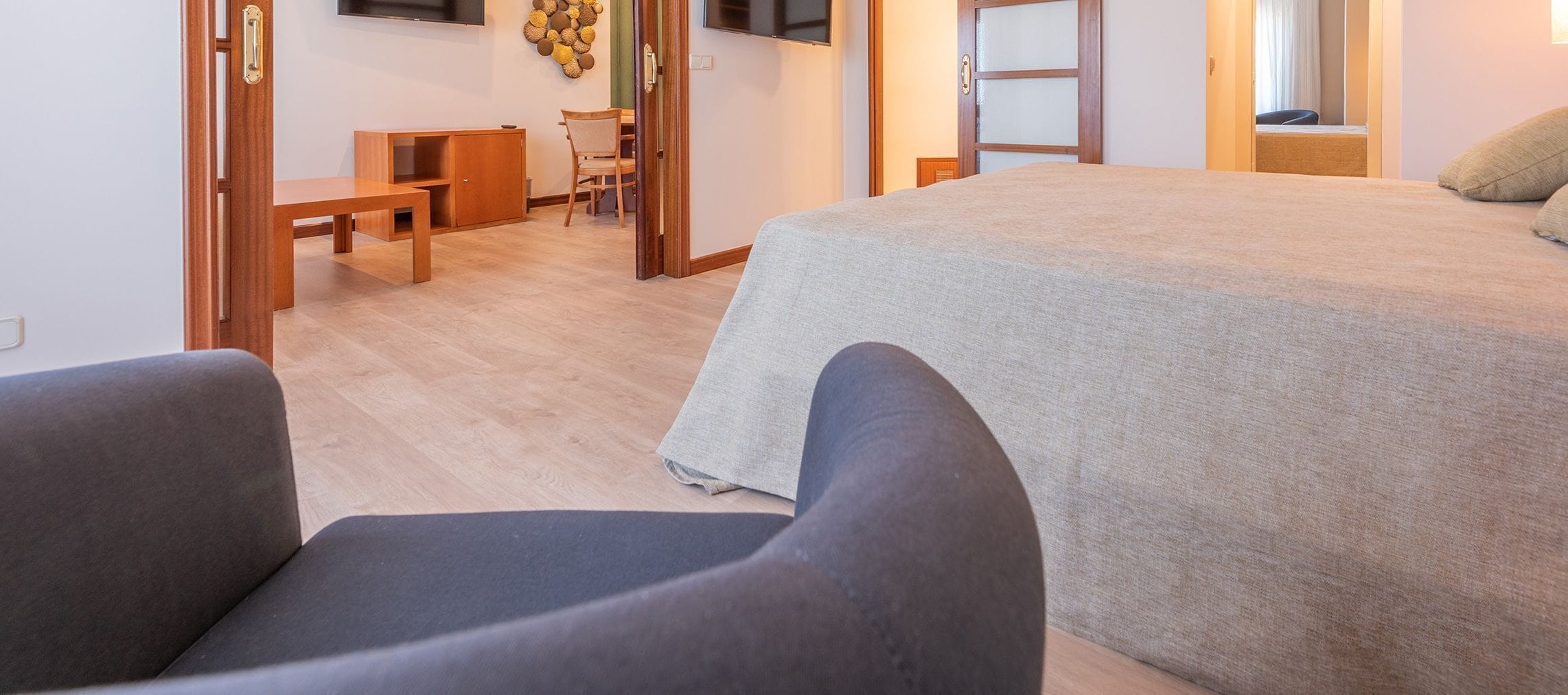 junior suite | premium bedding, minibar, in-room safe, blackout curtains