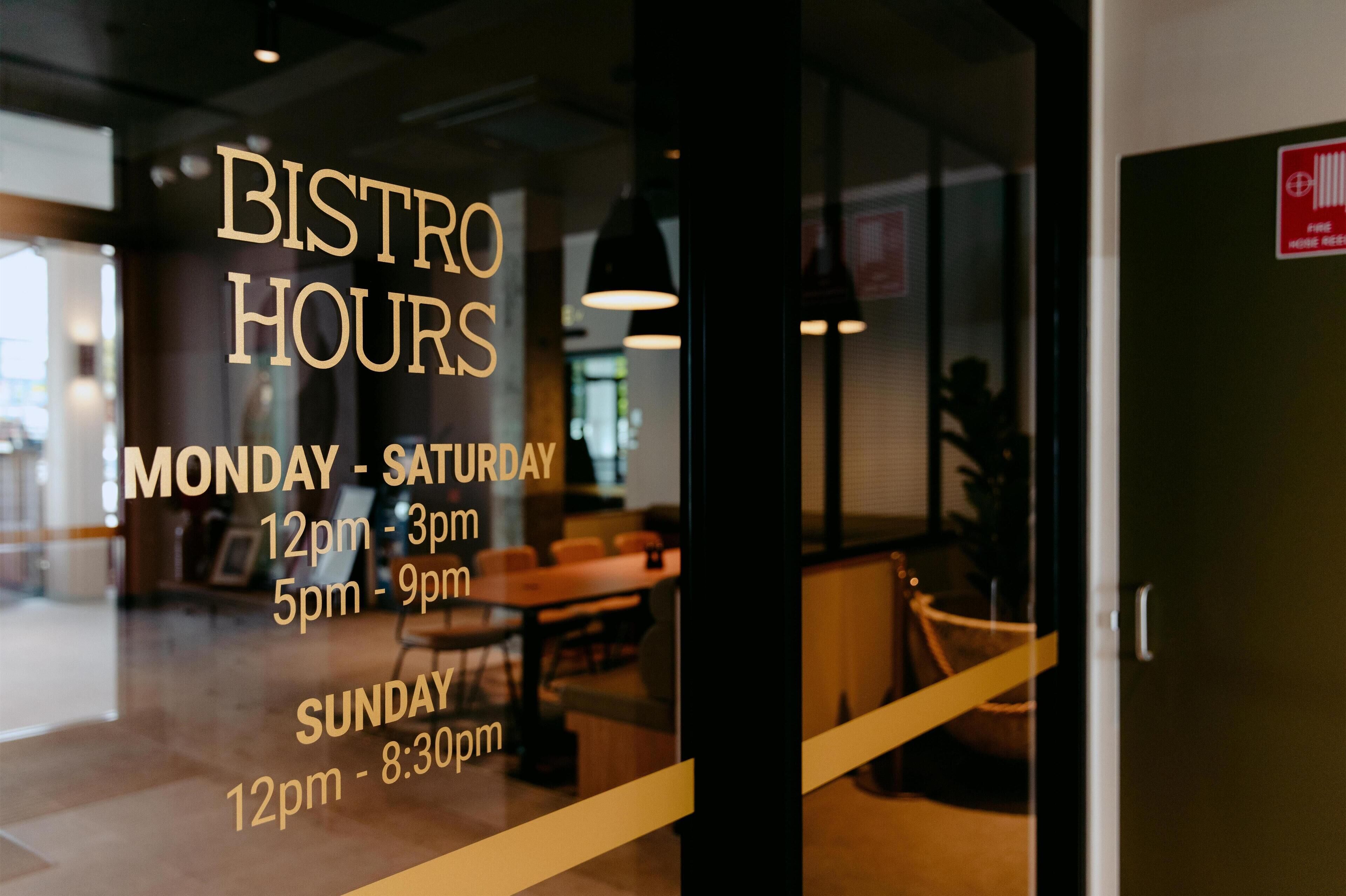 Aperto a pranzo e cena, cucina asiatica