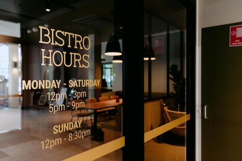 Nightcap at Pritchards Hotel