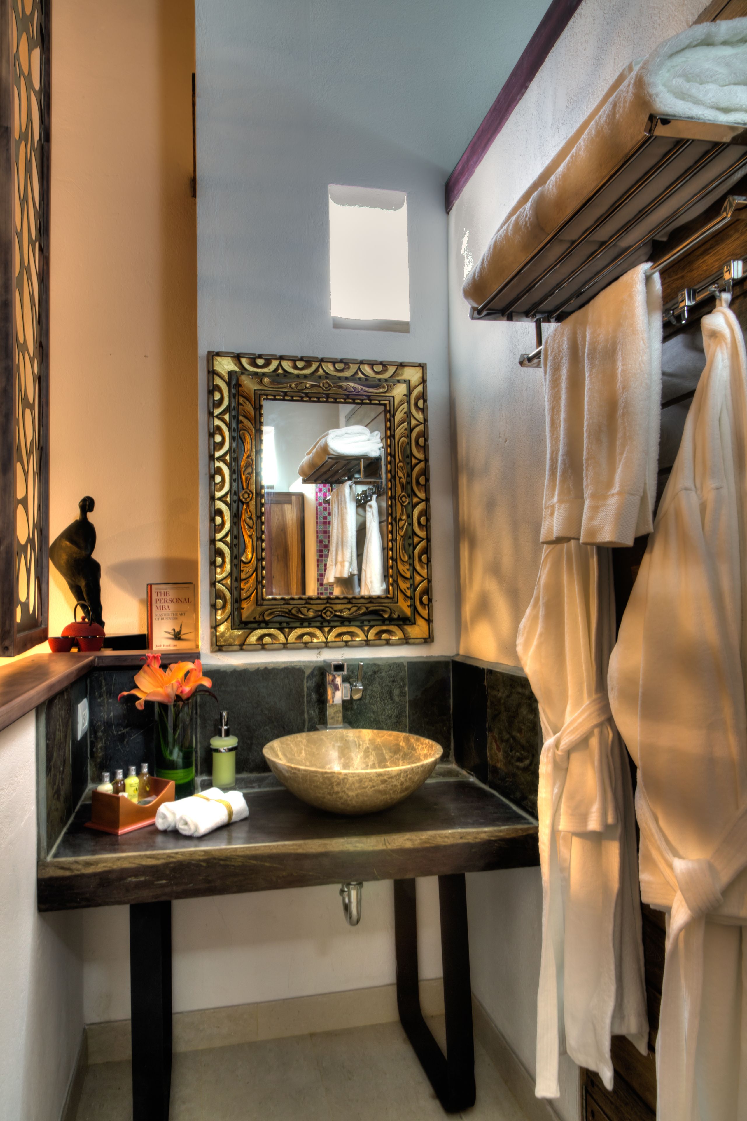 superior double room | bathroom sink