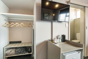 Kaffee und/oder Kaffeemaschine