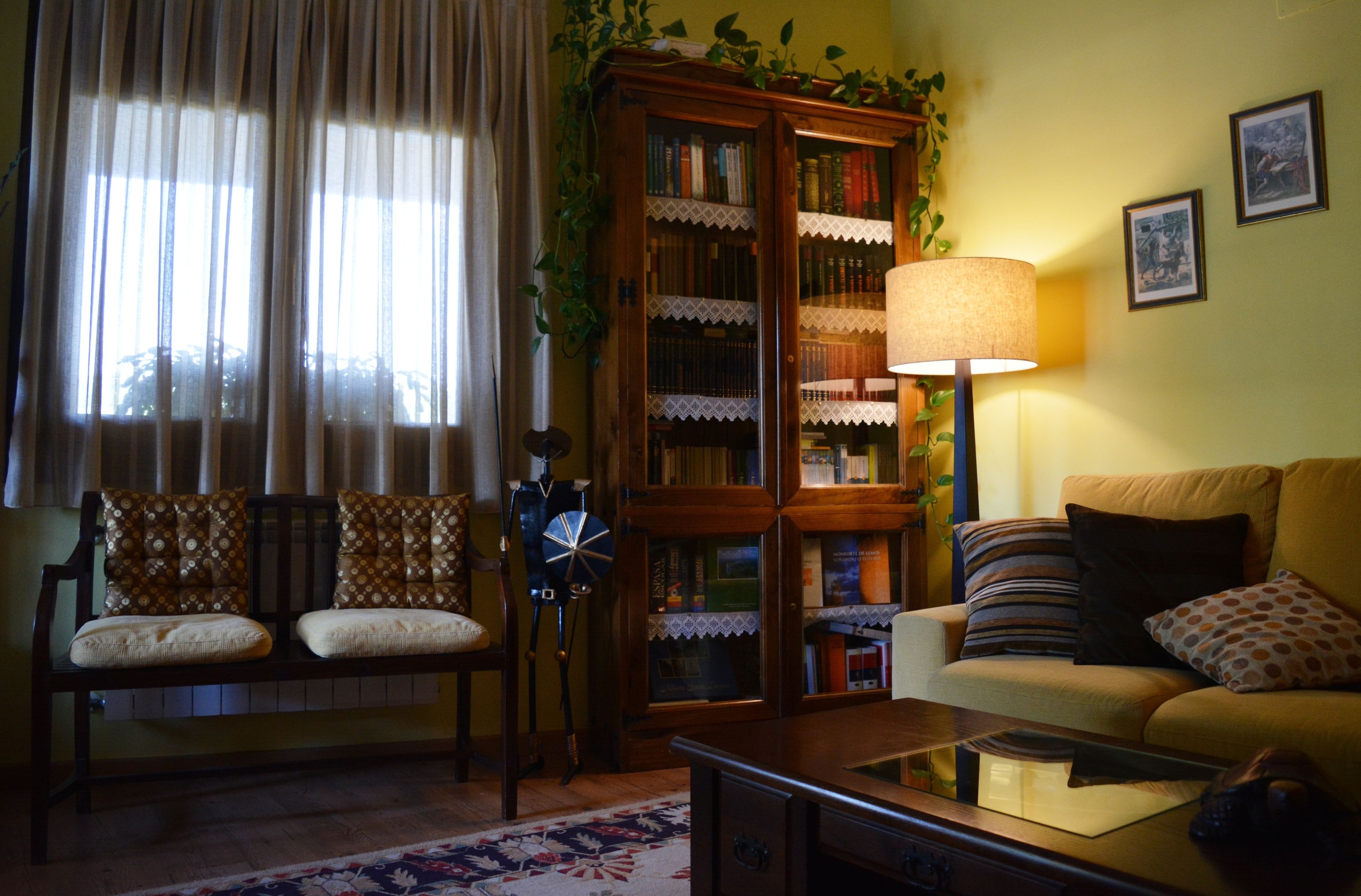 Coin salon dans le hall