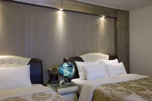 Free minibar, free WiFi