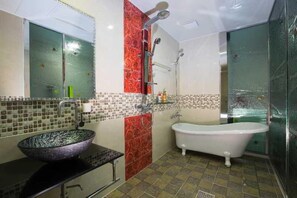 Free toiletries, hair dryer, bathrobes, slippers