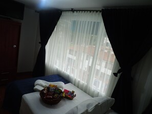 Basic Room - Hotel Casa Gabriela (Bogotá)
