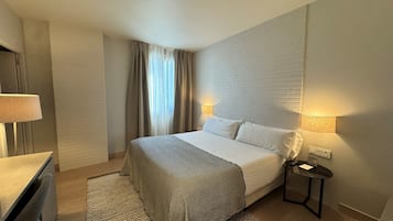 Habitación doble | Ropa de cama hipoalergénica y minibar