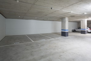 Self-parking (surcharge) 16 per night
