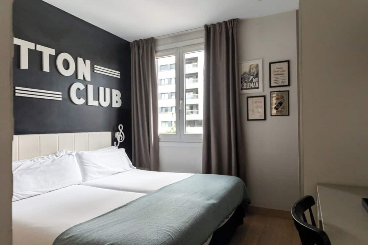 Twin Room