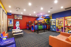 Área de juegos infantiles bajo techo